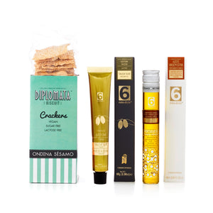 
                  
                    Experience Box no.5 - Honey + Tea + Crackers
                  
                
