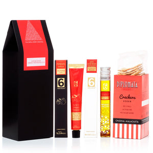
                  
                    Experience Box no. 7 - Olive Oil from Portugal + Chutney + Crackers
                  
                