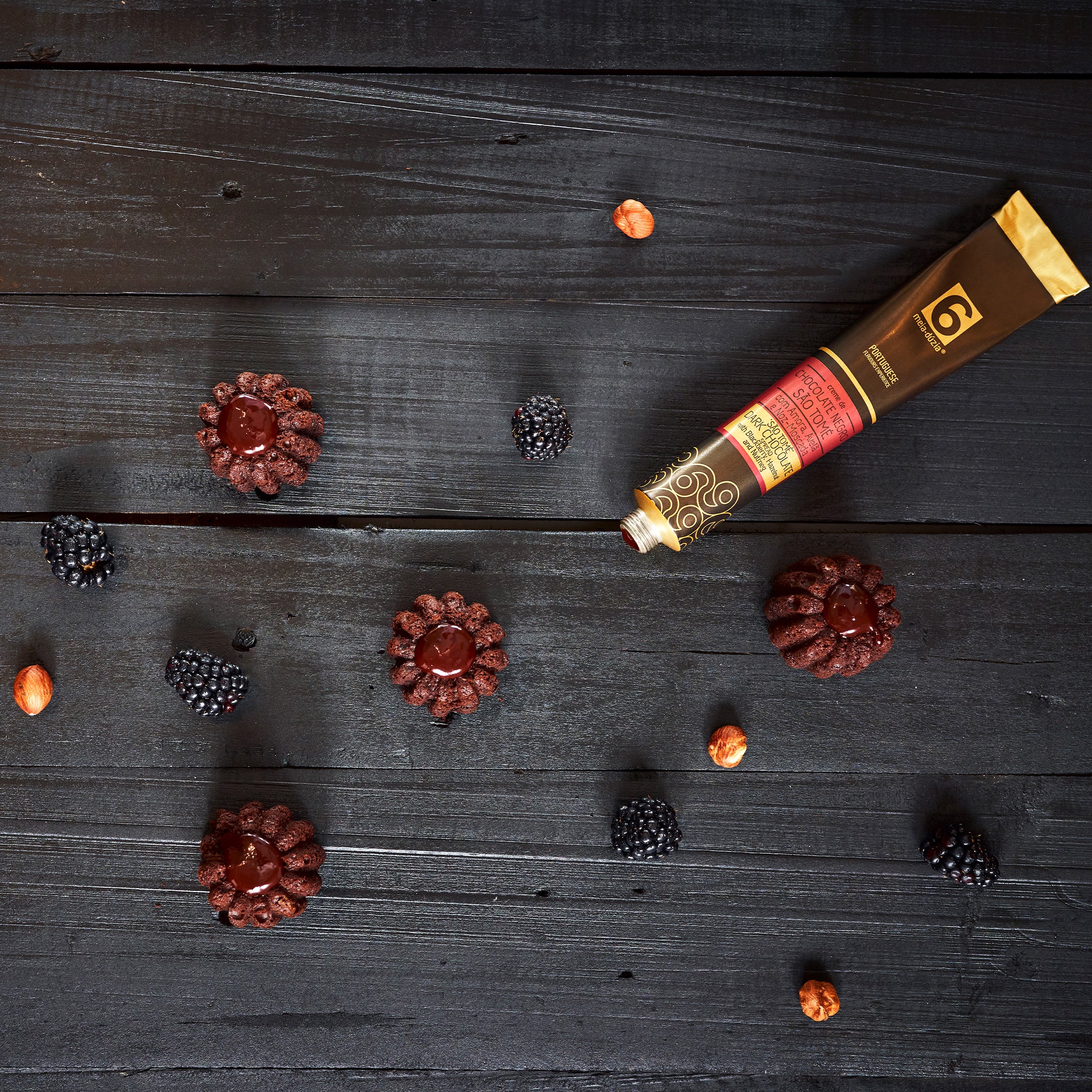 São Tomé Dark Chocolate Spread with Blackberry, Hazelnut and