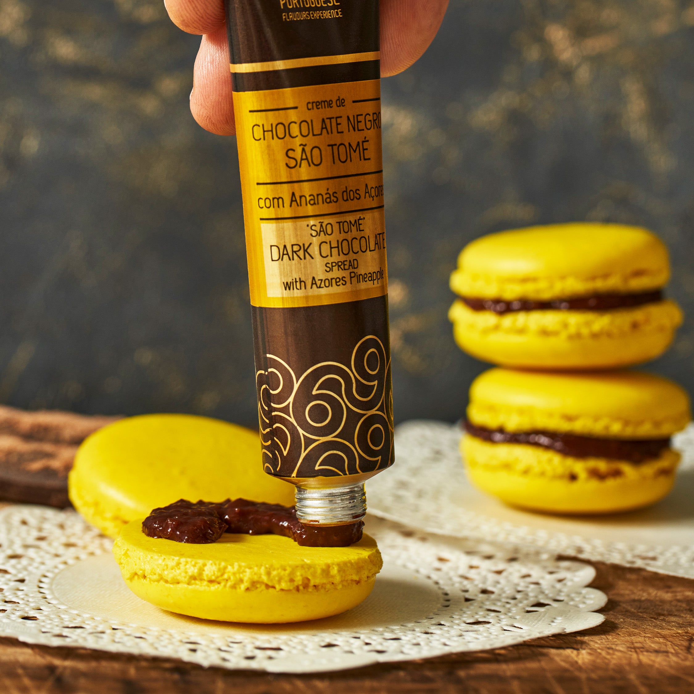 São Tomé Dark Chocolate Spread with Azores Pineapple | meia.dúzia®