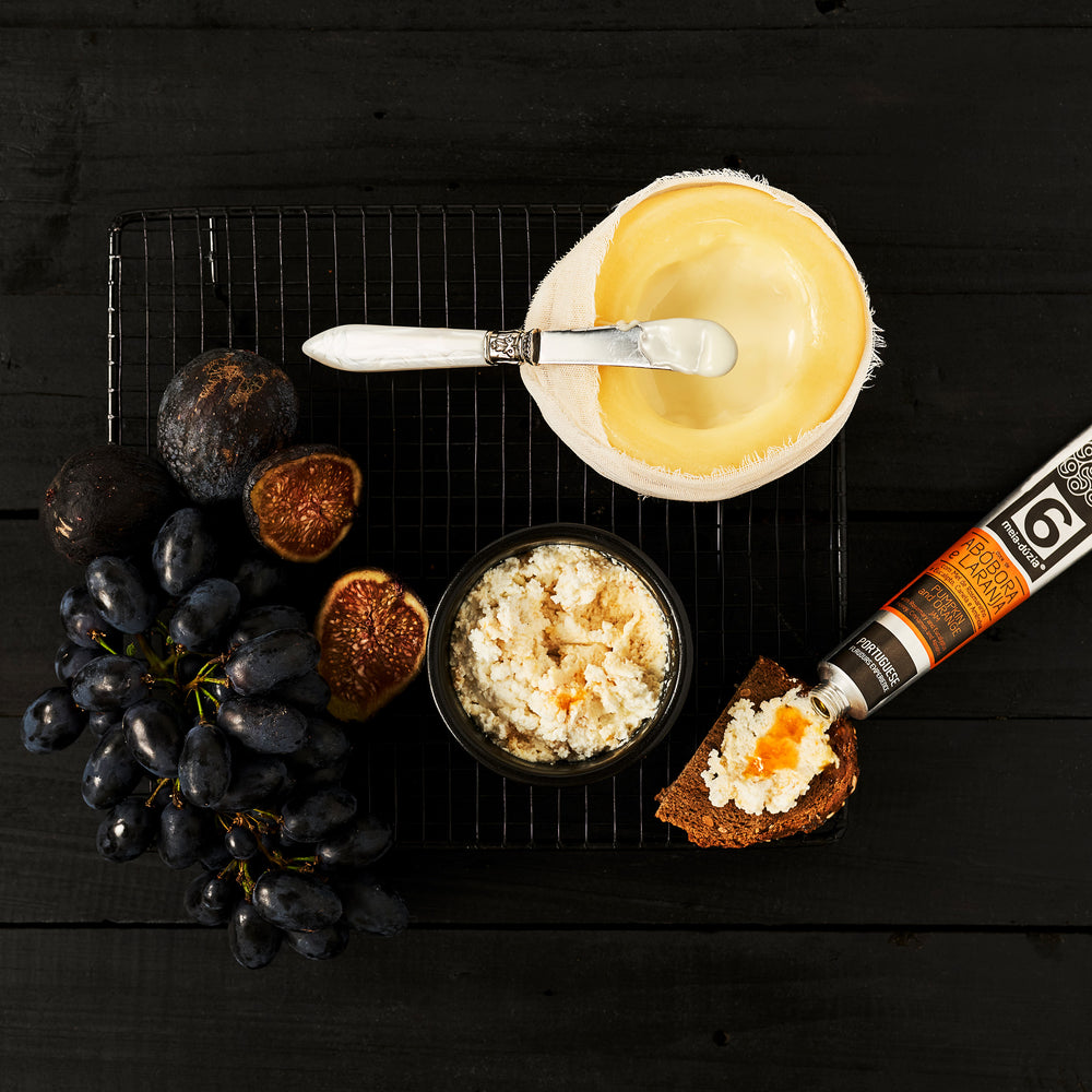 
                  
                    Luxury Gourmet Hamper - Wedding Anniversary - Silver Anniversary
                  
                