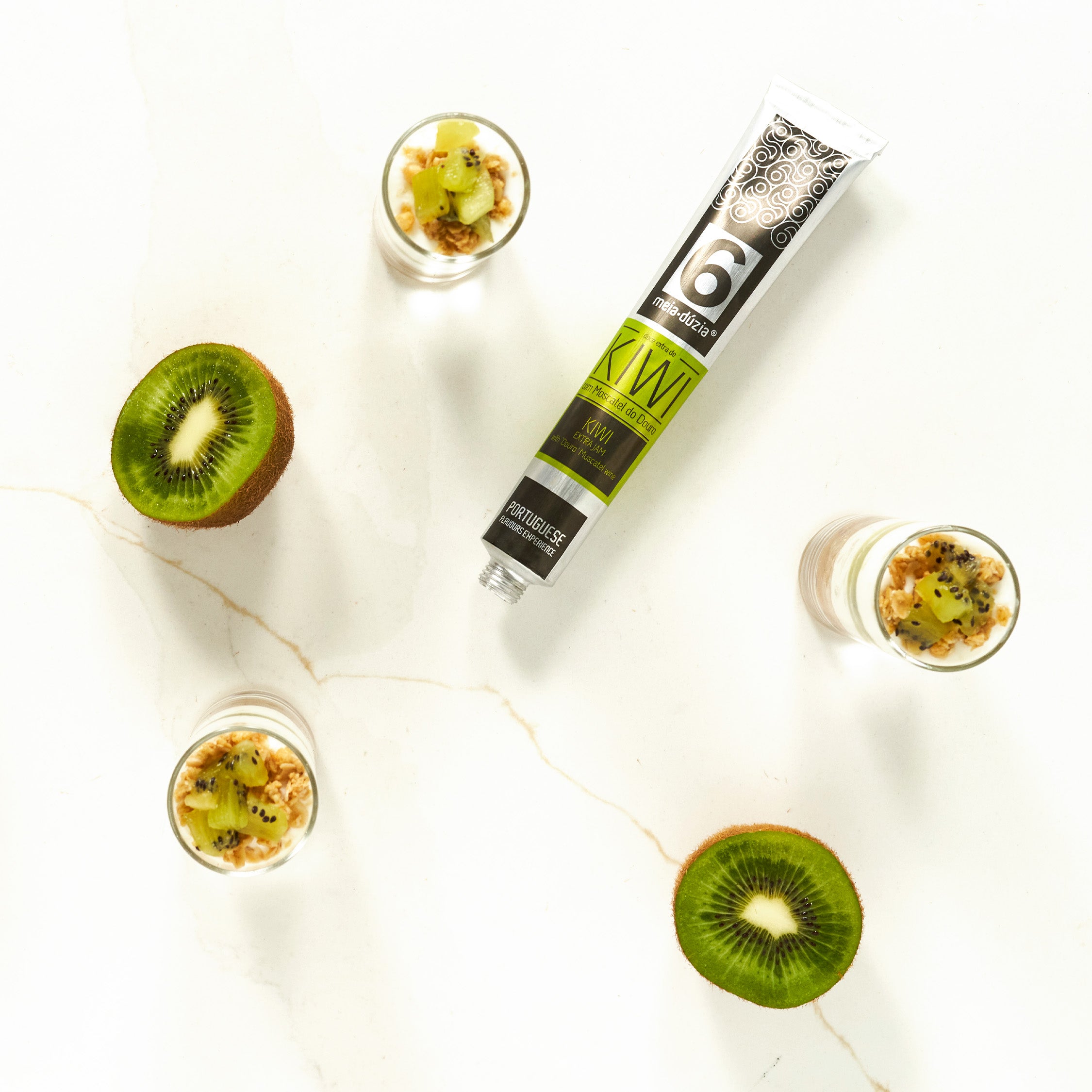Kiwi Extra Jam with Muscatel in tube | meia.dúzia®